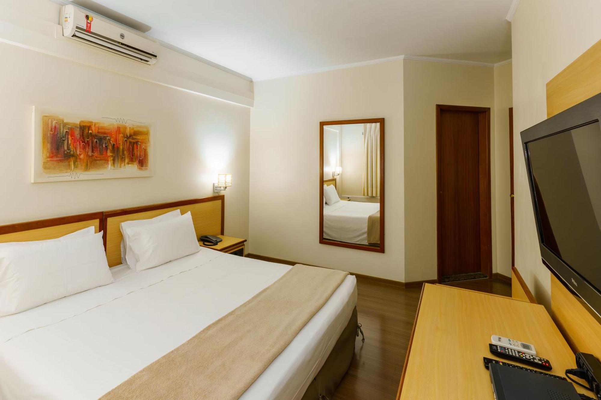 Superior King Suite