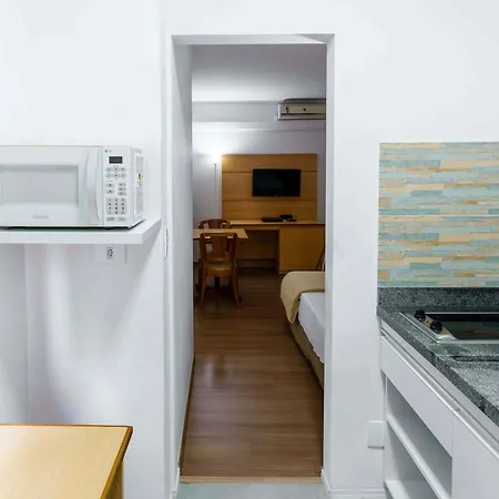 Hotel Augusta Boulevard-3